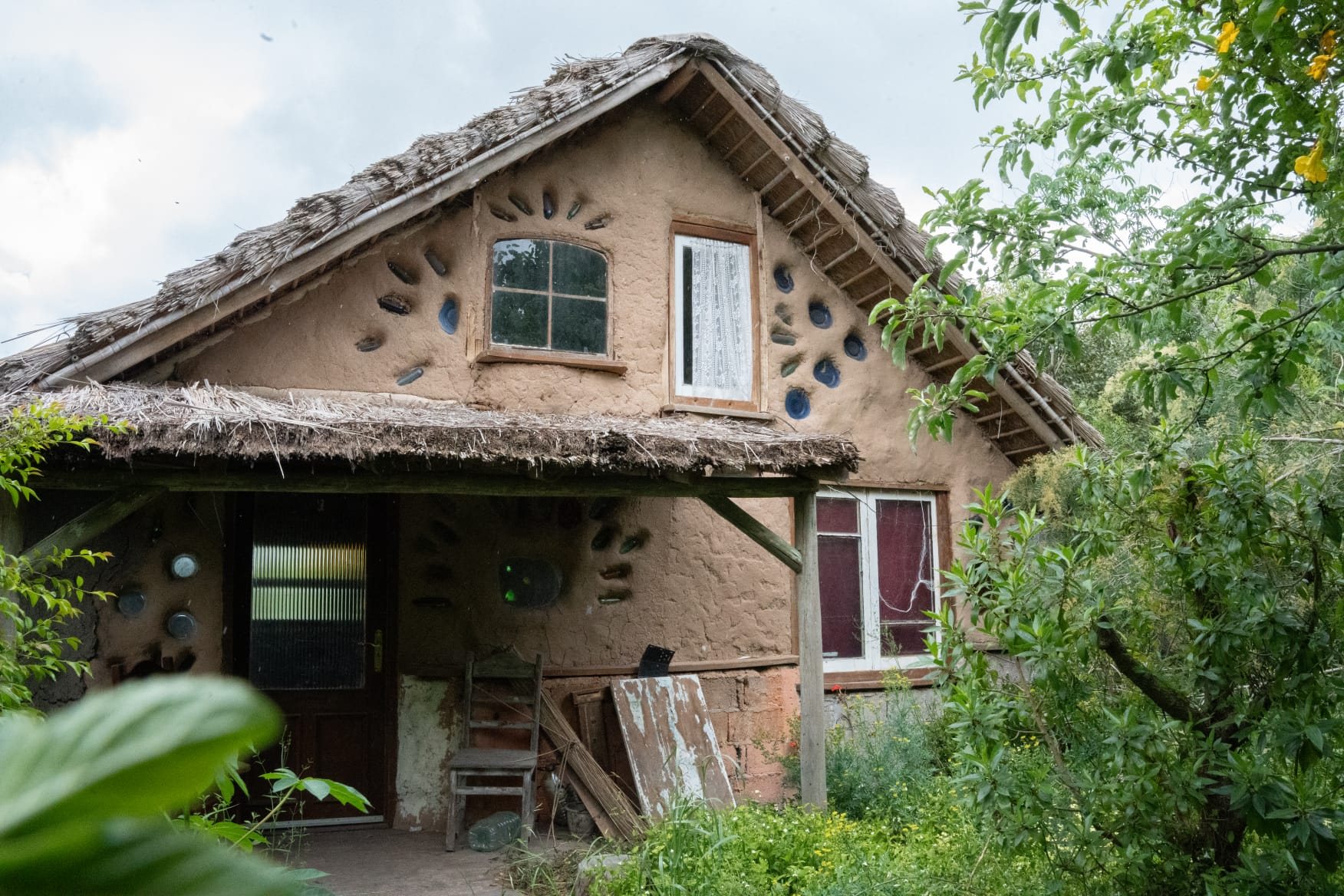Bioconstrucción y espacios demostrativos